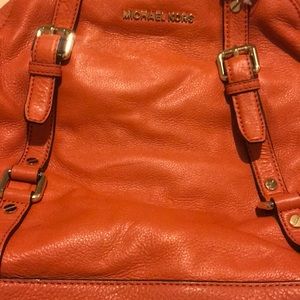 Michael Kors handbag comes with long strap